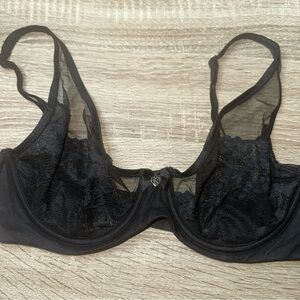 Victoria’s Secret Body By Victoria Unlined Demi Bra Size 34C